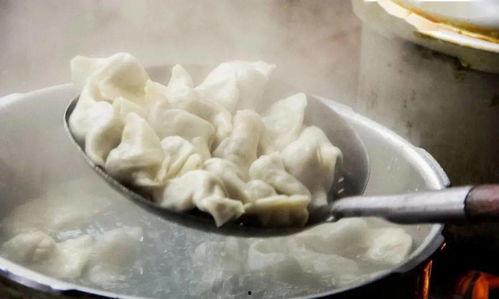 萧然吃瓜江如雪