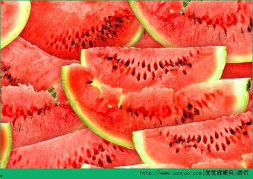 睡觉前吃瓜会吃胖吗,真的会导致体重增加吗？”